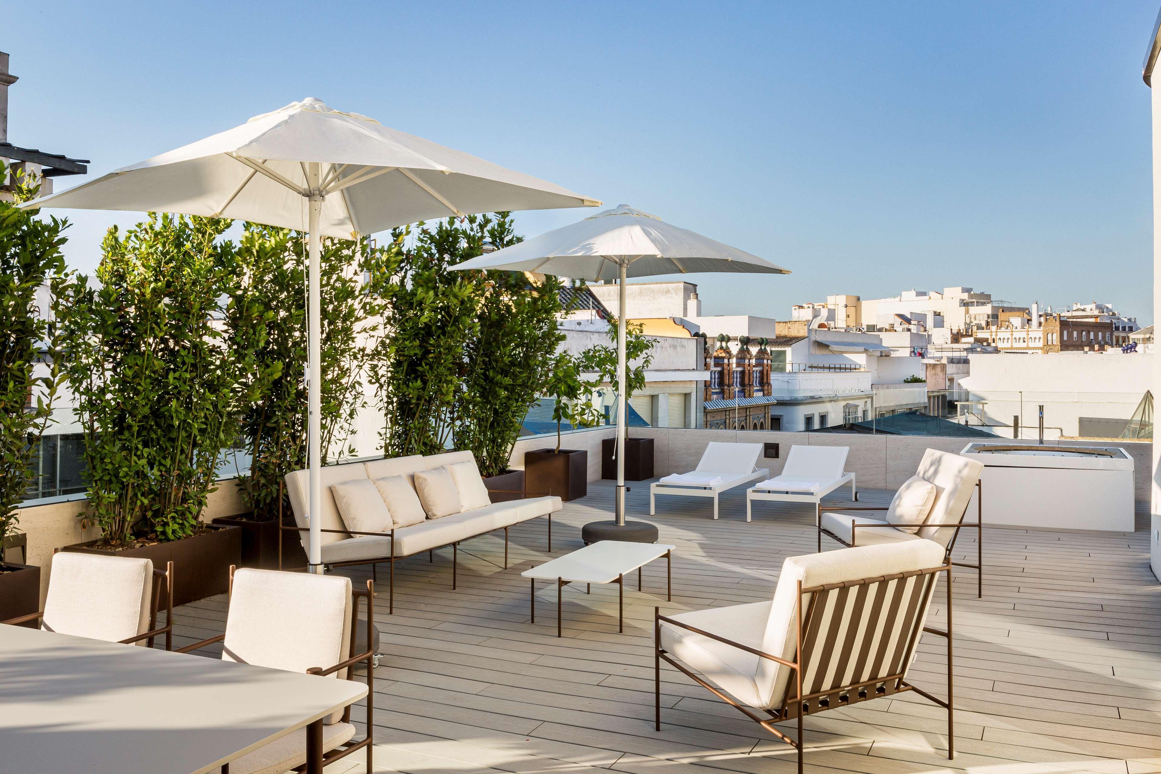 Radisson Collection Hotel, Magdalena Plaza Sevilla Luaran gambar Rooftop terrace