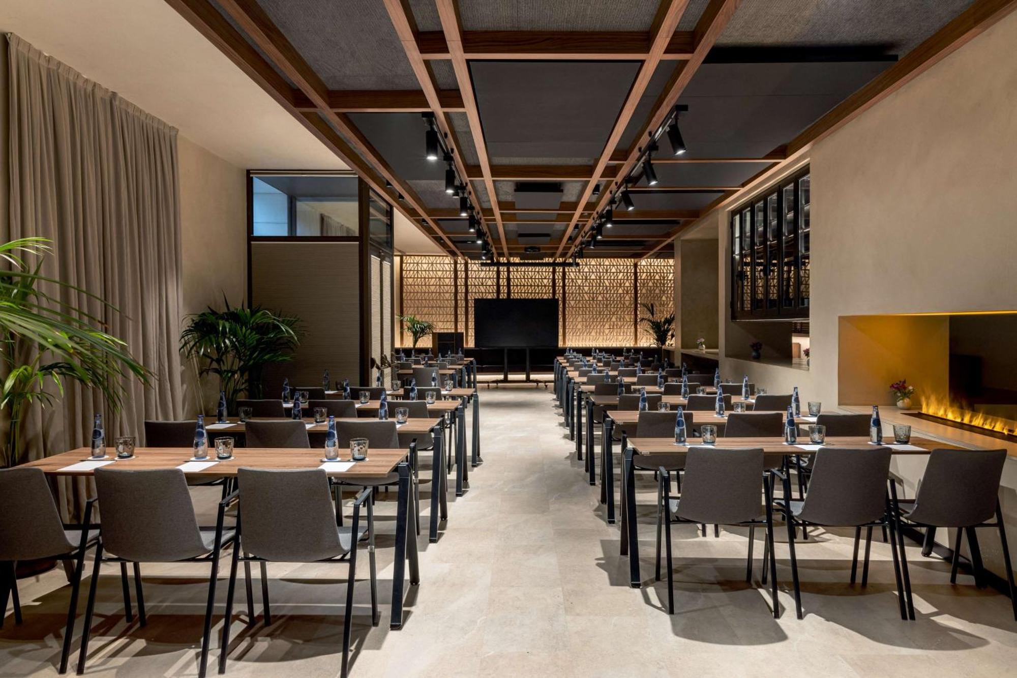 Radisson Collection Hotel, Magdalena Plaza Sevilla Luaran gambar